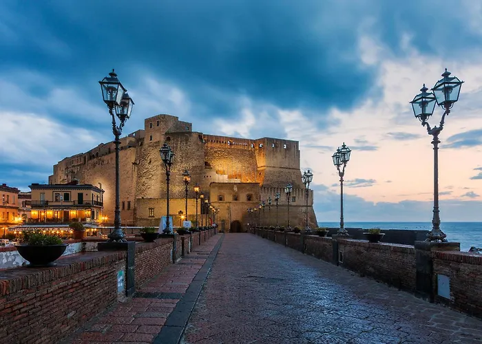Piazza Bovio 22